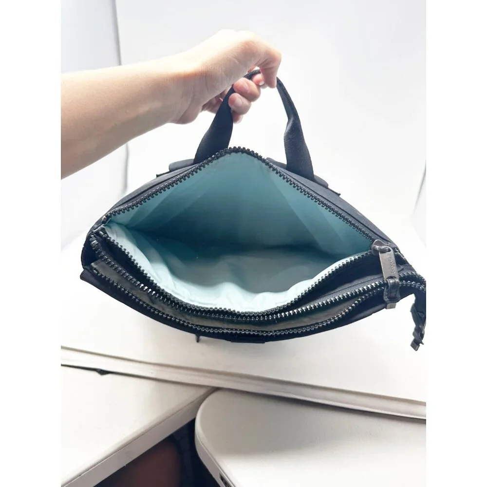 Baggallini Womens Skedaddle Backpack Travel Bag Purse Carry‎ On Nylon Black